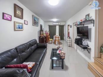 *****ทาวน์เฮ้าส์มือสองย่านนนทบุรี ม.ลุมพินีทาวน์วิลล์ ราชพฤกษ์-นครอินทร์ เนื้อที่ 17.5 ตร.ว. ฟังก์ชัน 3 ห้องนอน 2 ห้องน้ำ 2 ที่จอดรถ หน้าบ้านตรงกับสวน ไม่ชนใคร แถมฟรี! เครื่องปรับอากาศ, ปั้๊มน้ำ และถังเก็บน้ำ บนทำเลดี ใกล้ทางด่วน "ศรีรัช" และทางด่วน "รอบนอกกาญจนาภิเษก" จองเลย!